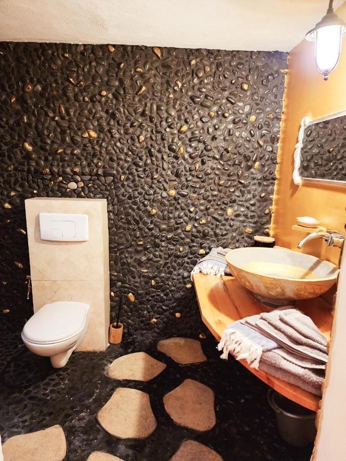 Perle Stone Studio- Bed And Breakfast Simpson Bay Ngoại thất bức ảnh